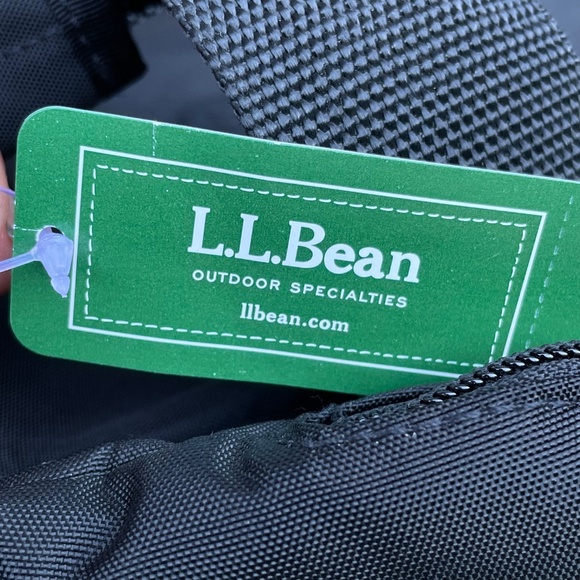 L.L. Bean Compact Adventure Duffle Bag (Small) NEW with Tags - Picture 5 of 8